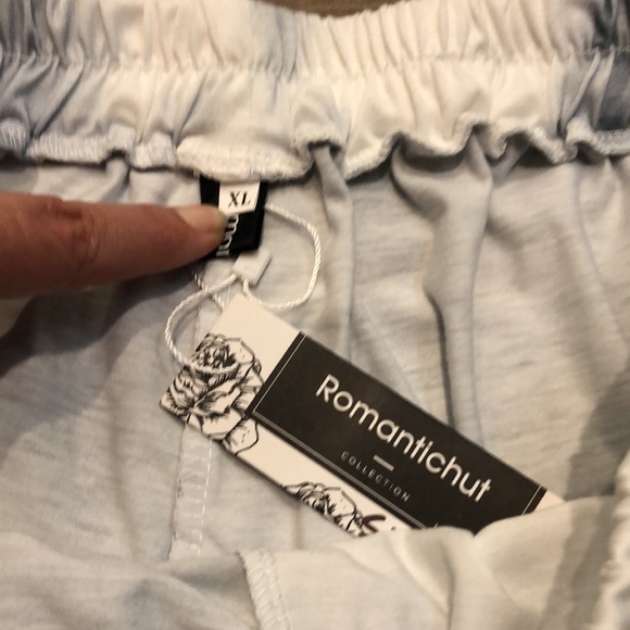 Romantichut shorts - Picture 3 of 8